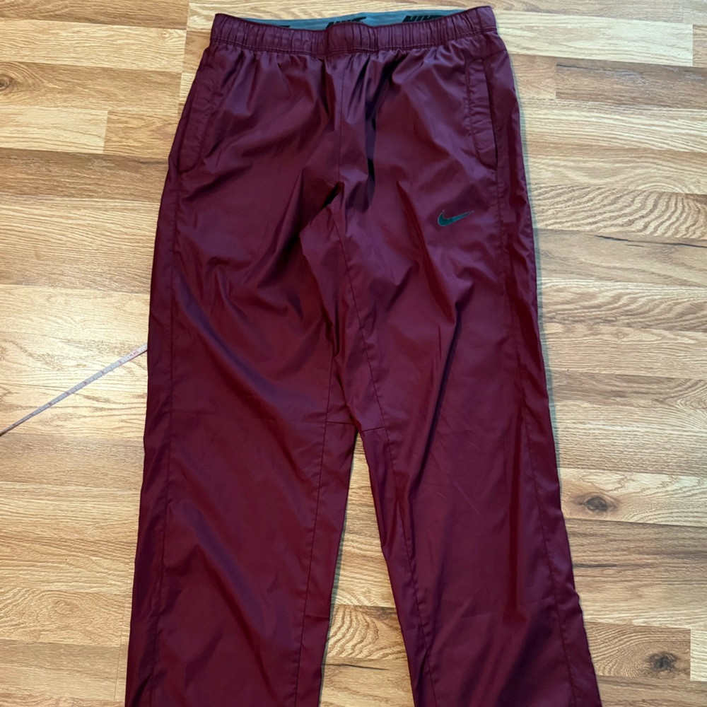 Men’s Nike Storm Burgundy Joggers